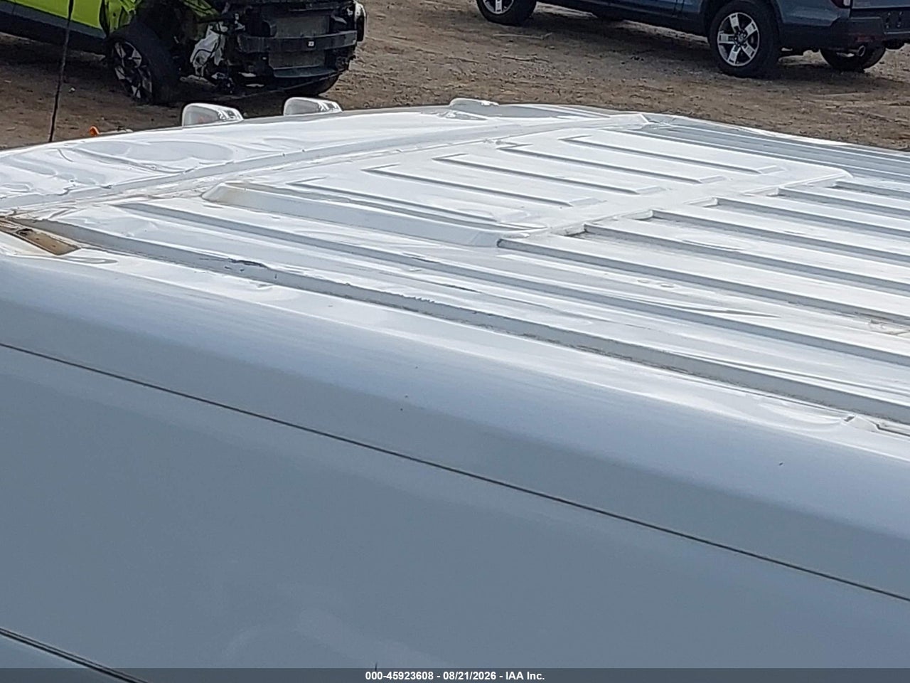 2020 RAM PROMASTER 2500 · 6/11