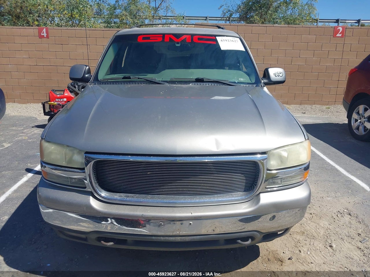 2000 GMC YUKON XL 1500 SLE · 6/11