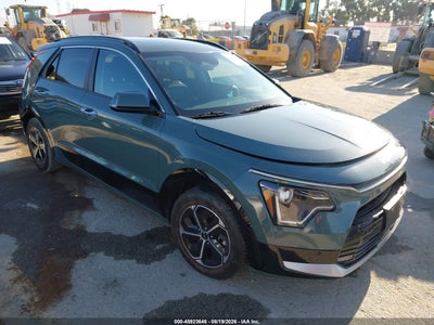 2023 KIA NIRO SX