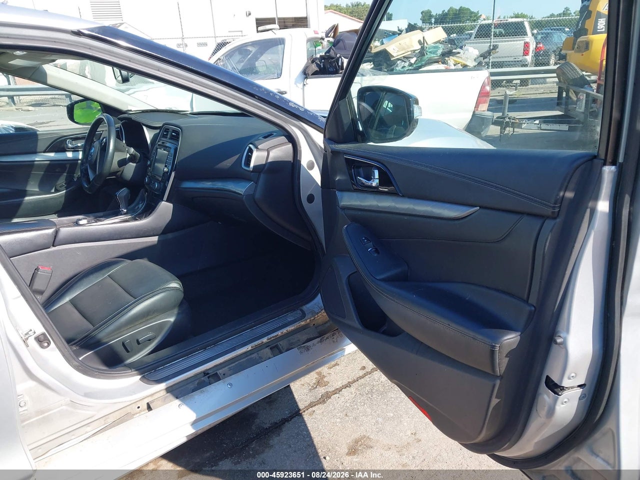 2016 NISSAN MAXIMA 3.5 SV · 5/11
