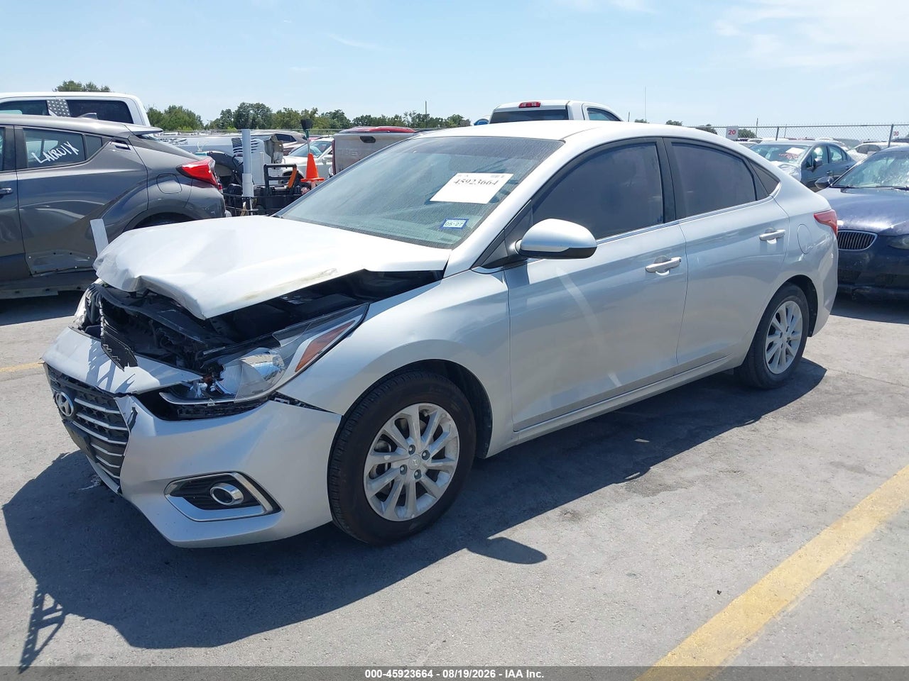 2020 HYUNDAI ACCENT SEL · 2/11