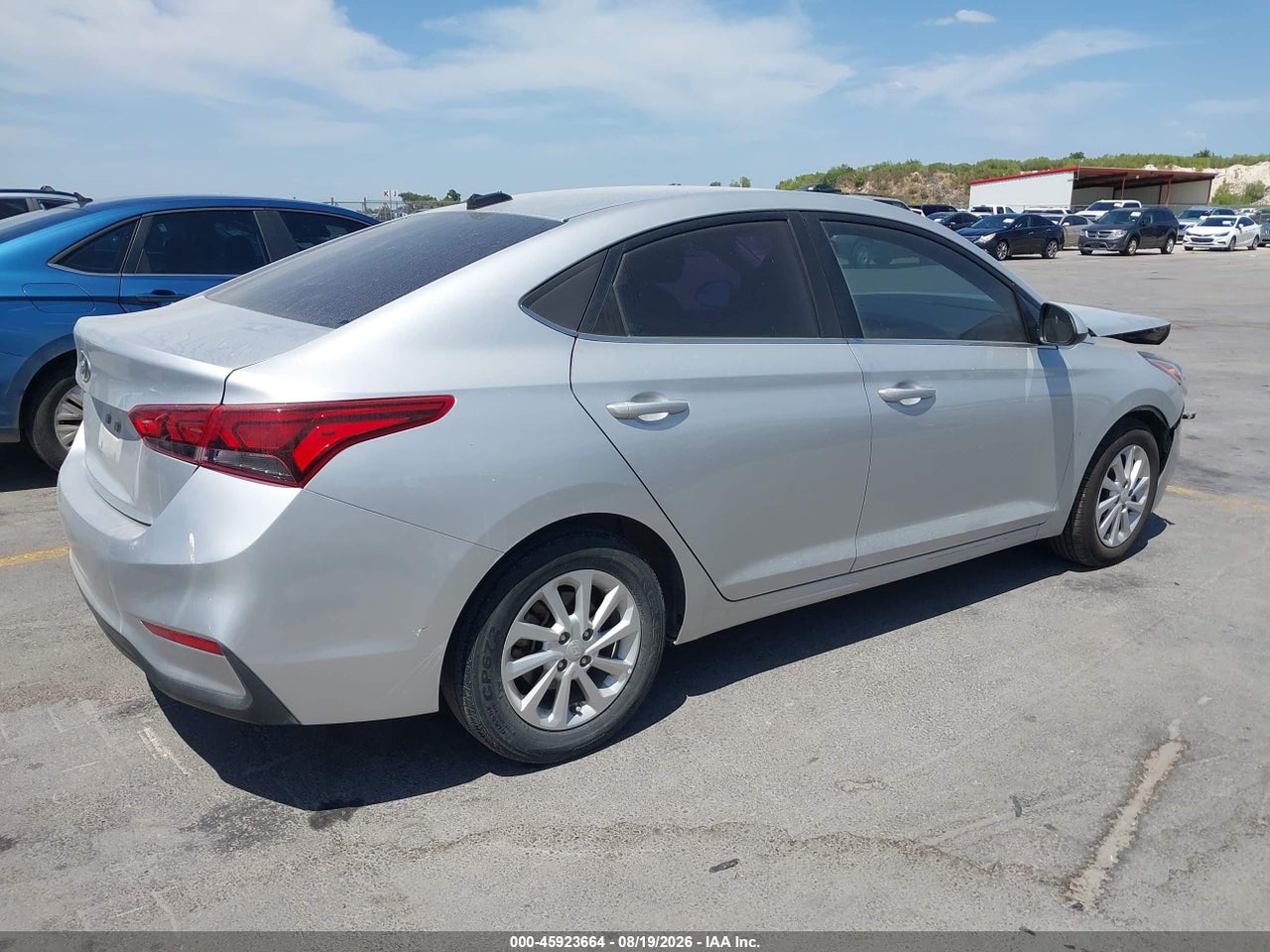 2020 HYUNDAI ACCENT SEL · 4/11