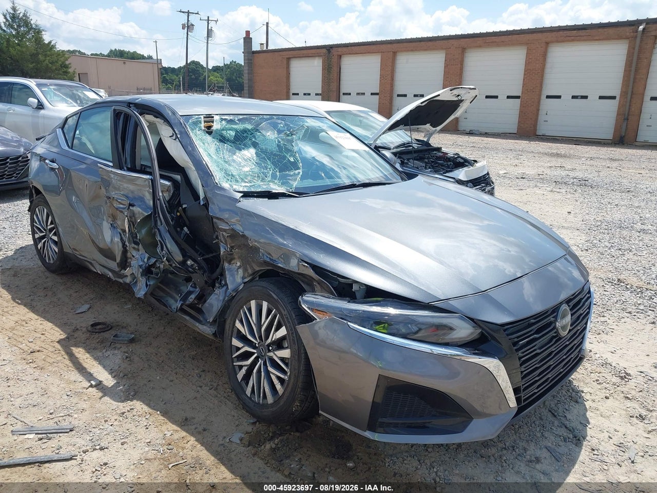 1N4BL4DV2PN****** · 2023 NISSAN ALTIMA SV FWD