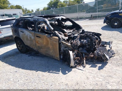 SALYB2EX0KA****** · 2019 LAND ROVER RANGE ROVER VELAR P250 S