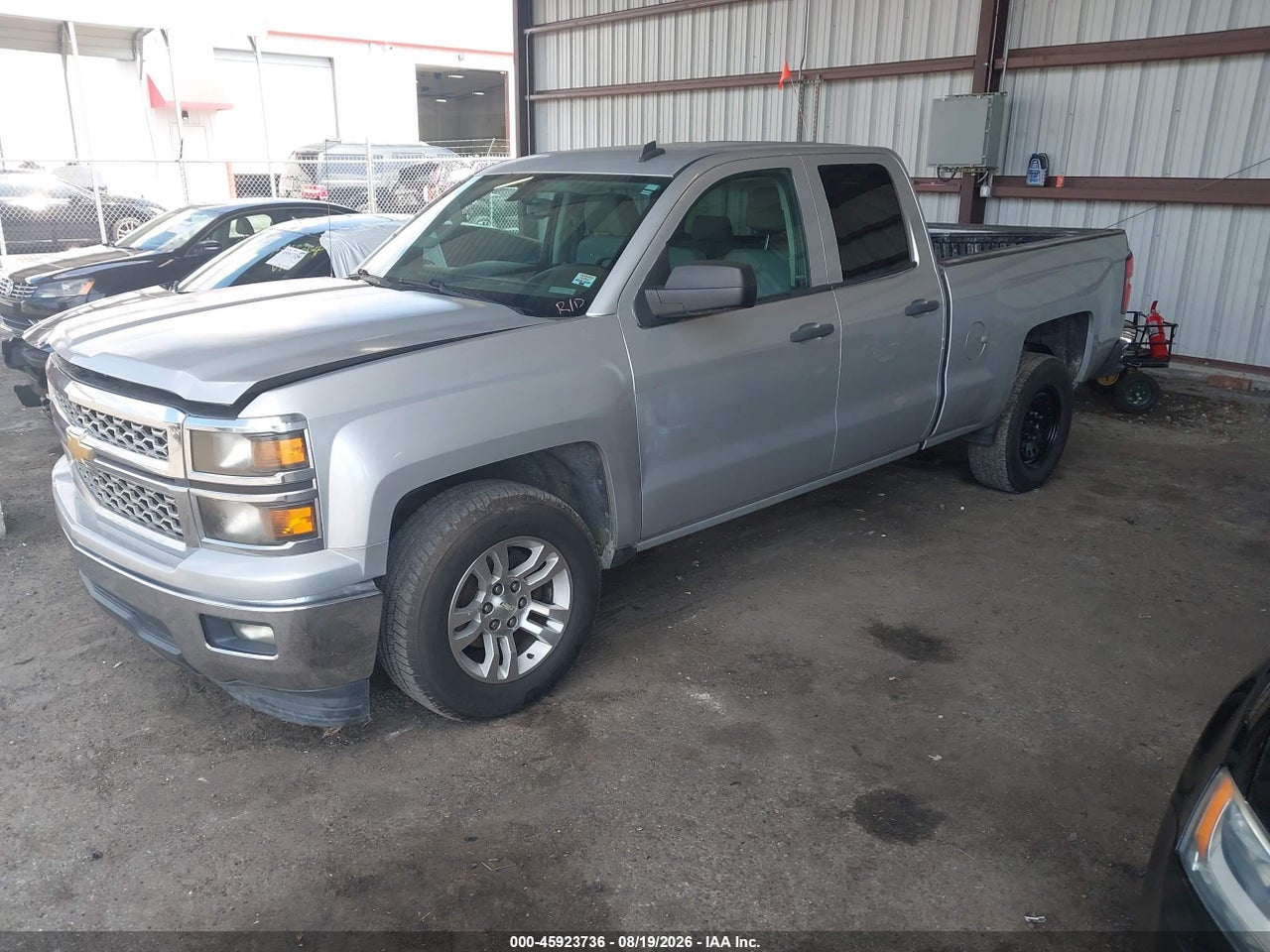 1GCRCREH9EZ****** · 2014 CHEVROLET SILVERADO 1500 LT · 2/11