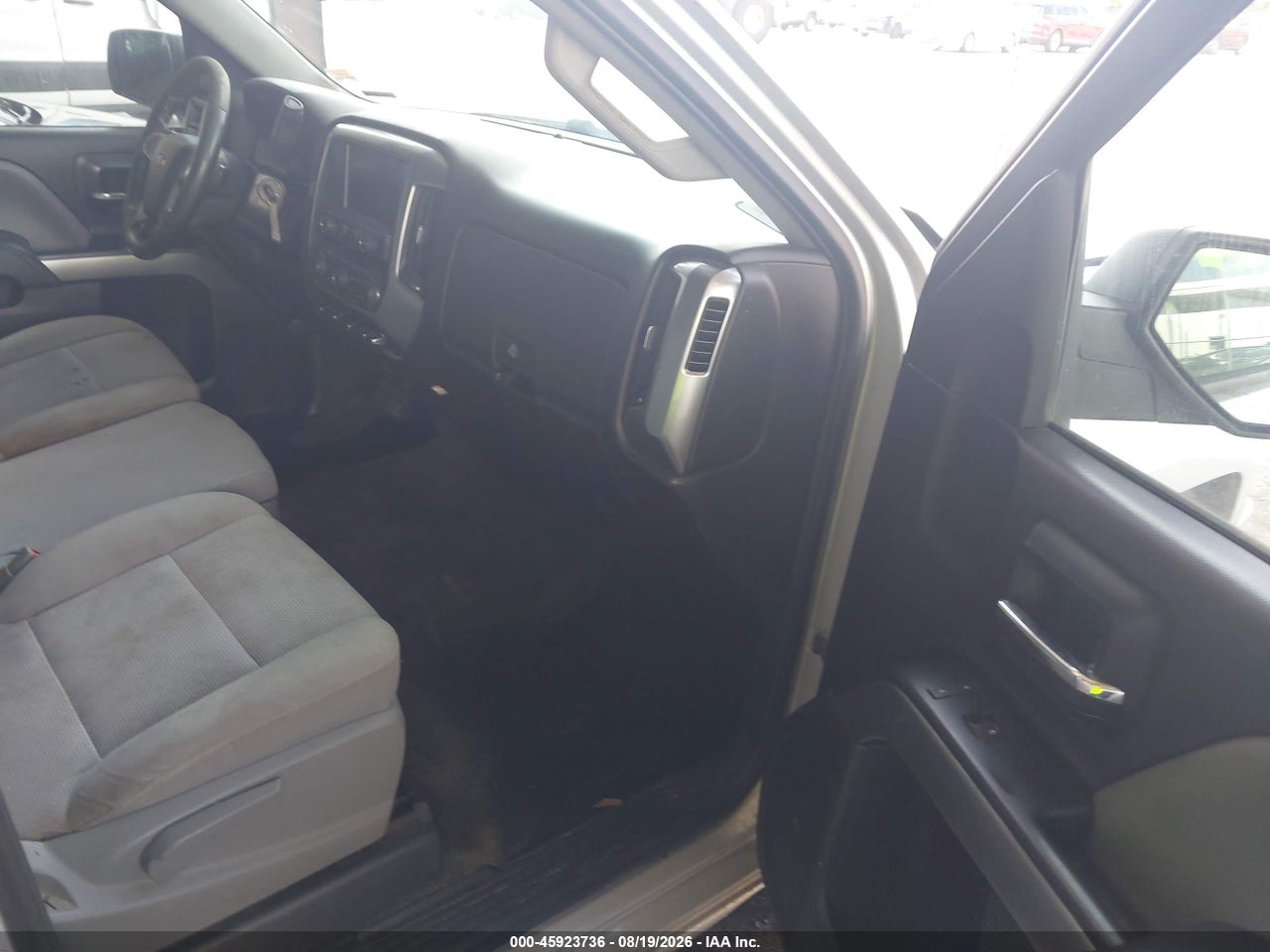 1GCRCREH9EZ****** · 2014 CHEVROLET SILVERADO 1500 LT · 5/11