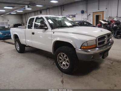 1D7HL42XX3S****** · 2003 DODGE DAKOTA SLT