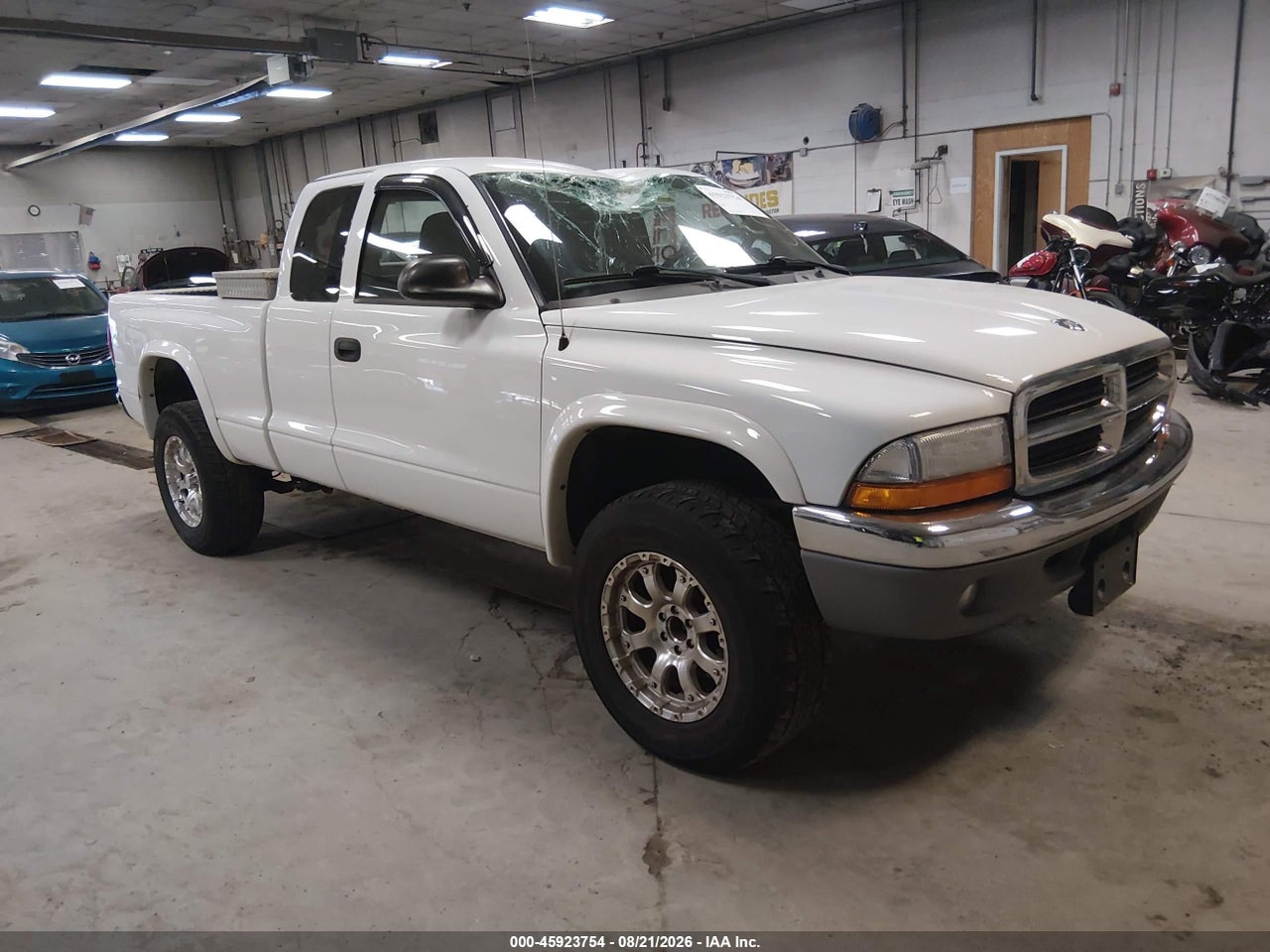 1D7HL42XX3S****** · 2003 DODGE DAKOTA SLT