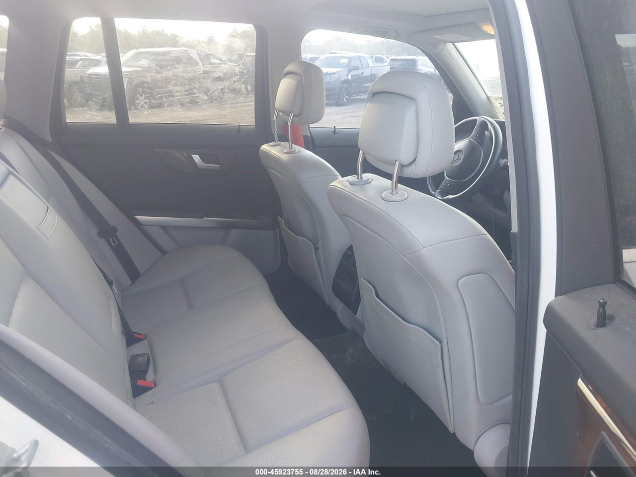 2013 MERCEDES-BENZ GLK 250 BLUETEC 4MATIC · 2/11