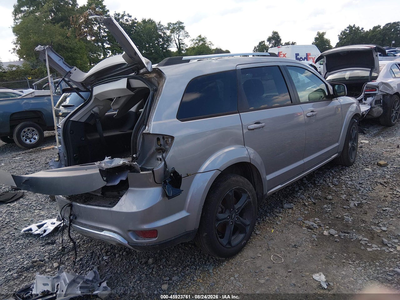 2019 DODGE JOURNEY CROSSROAD · 4/11
