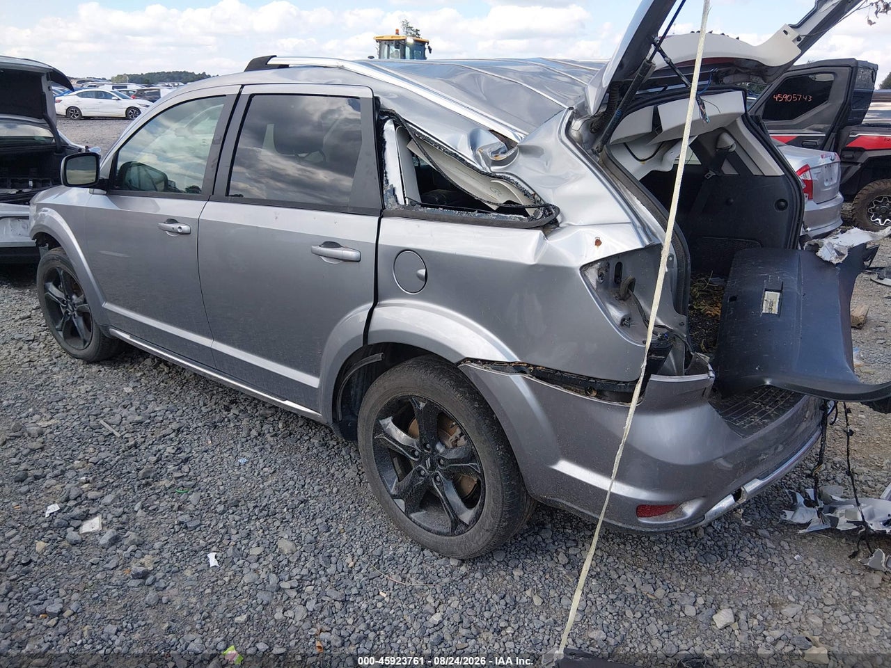 2019 DODGE JOURNEY CROSSROAD · 3/11