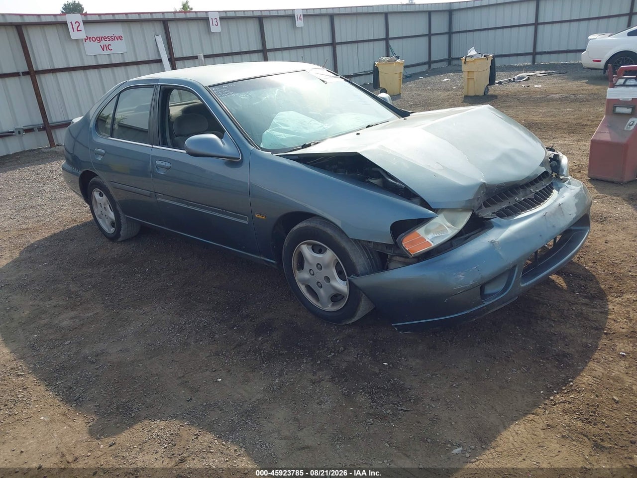 1N4DL01D61C****** · 2001 NISSAN ALTIMA GXE
