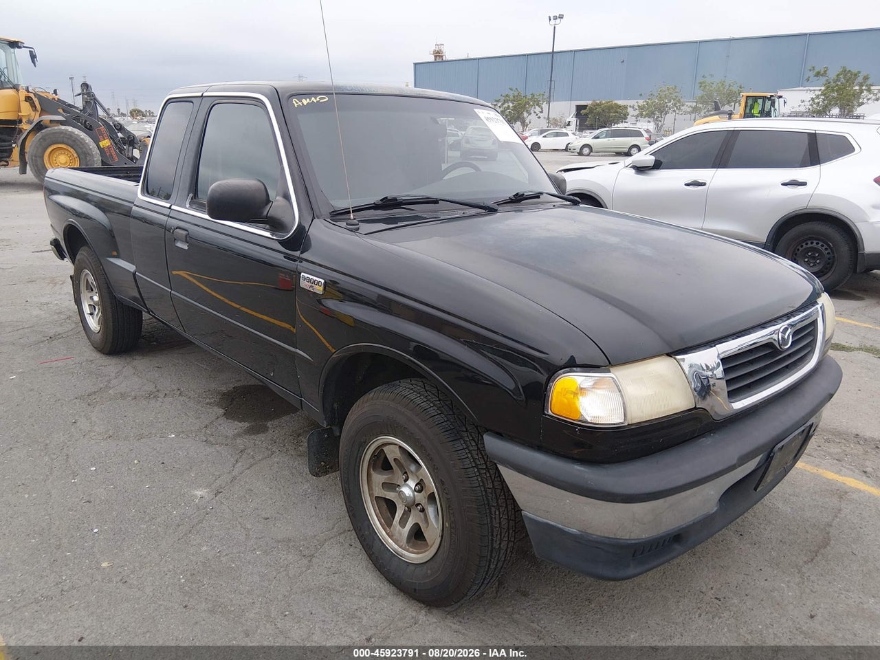 4F4YR16V4YT****** · 2000 MAZDA B3000 SE/TL