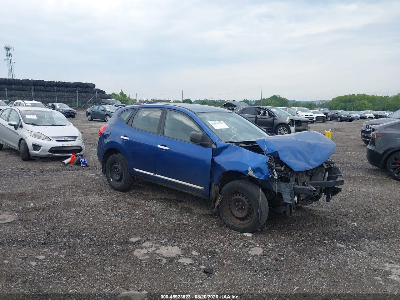 JN8AS5MV4BW****** · 2011 NISSAN ROGUE S