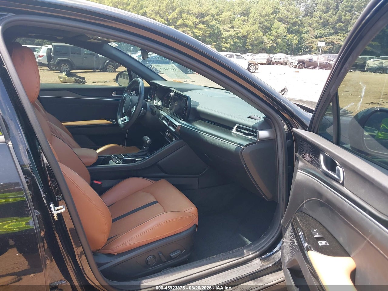 2022 KIA K5 GT · 5/11