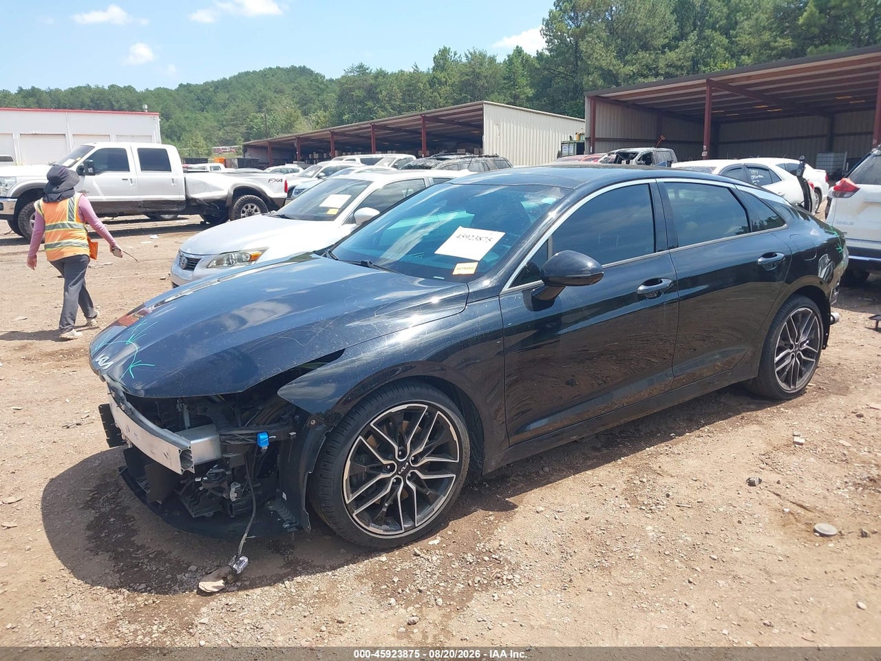 2022 KIA K5 GT · 2/11