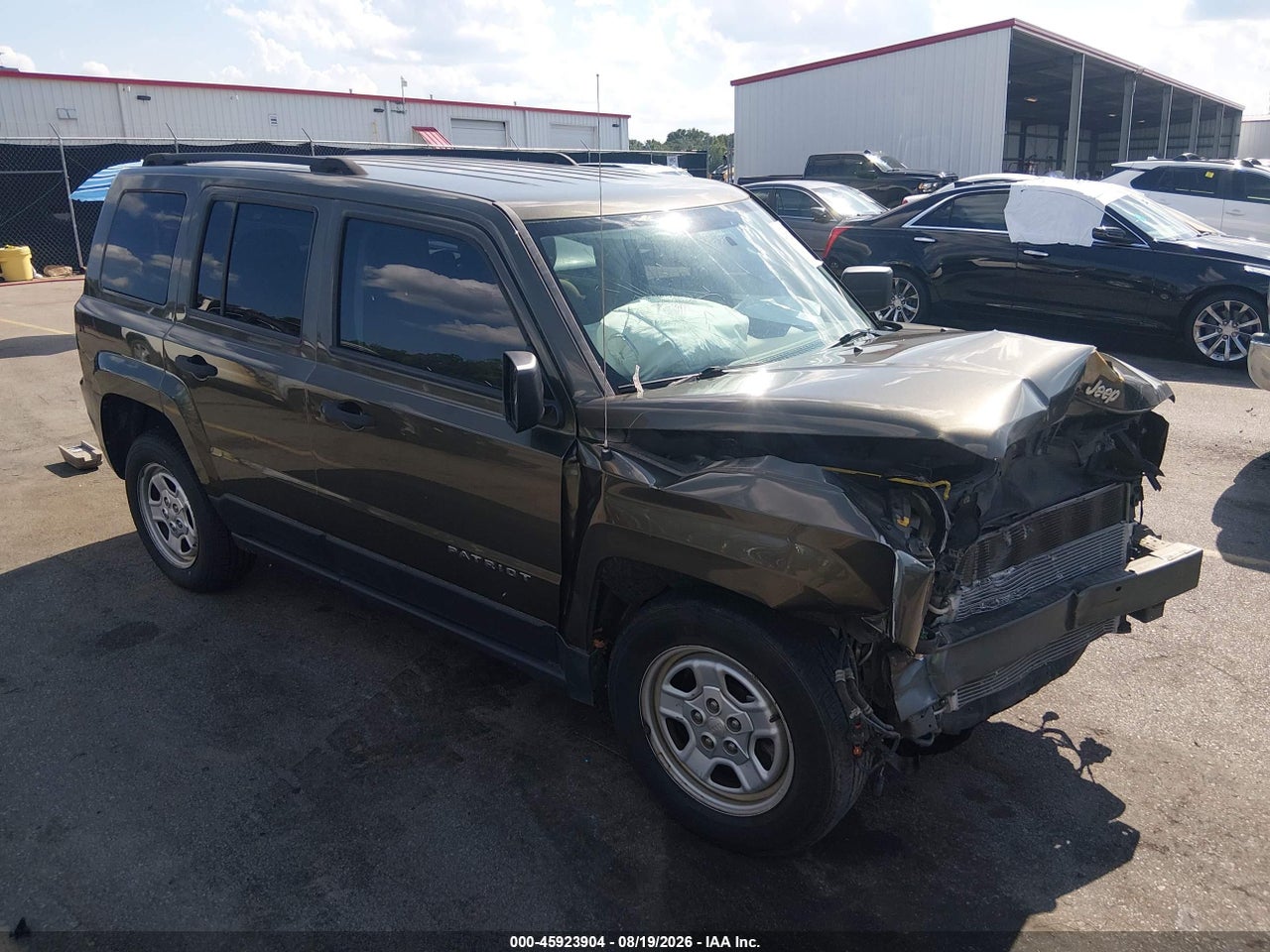 1C4NJPBA9FD****** · 2015 JEEP PATRIOT SPORT