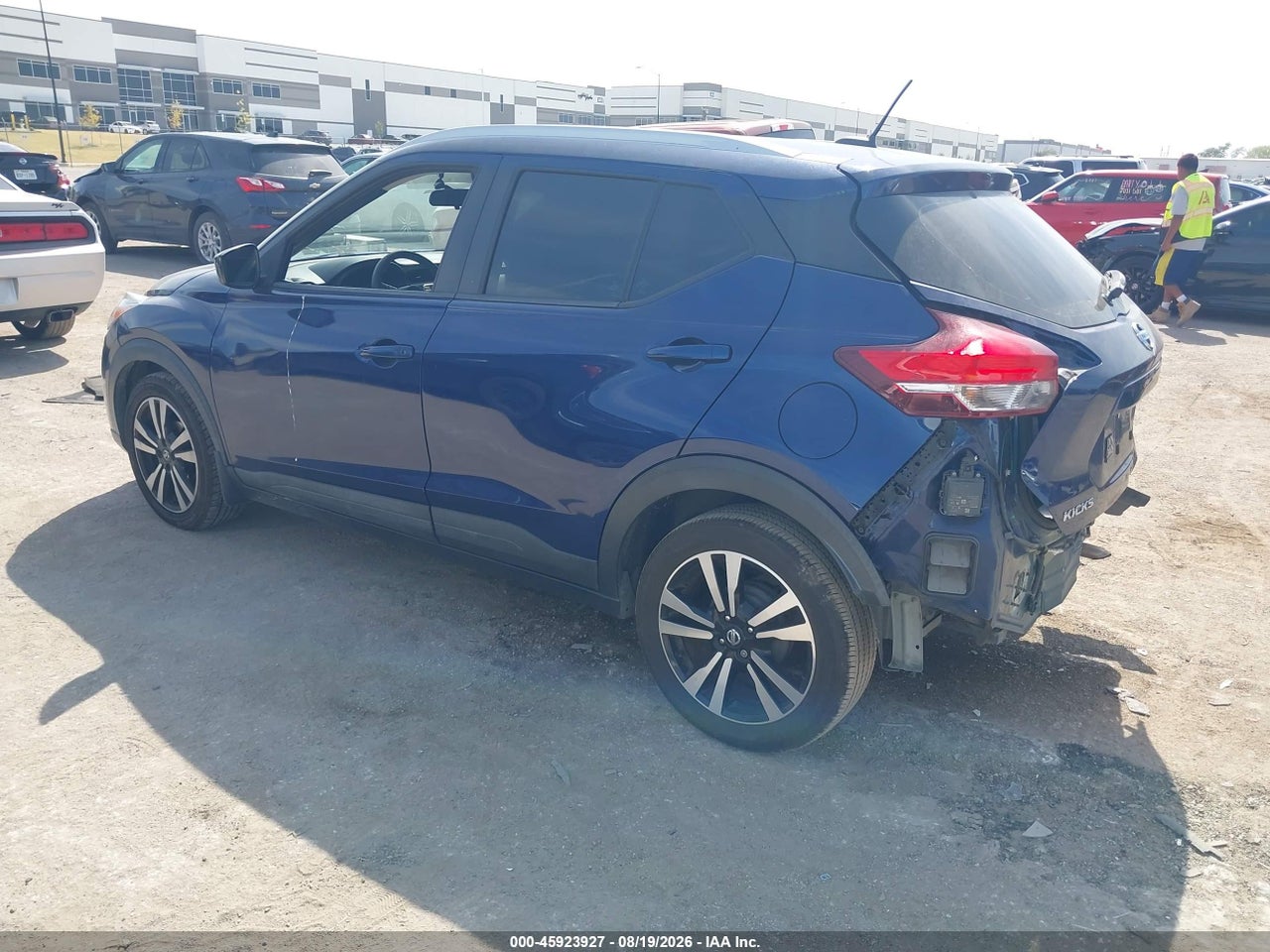 2019 NISSAN KICKS SV · 3/11