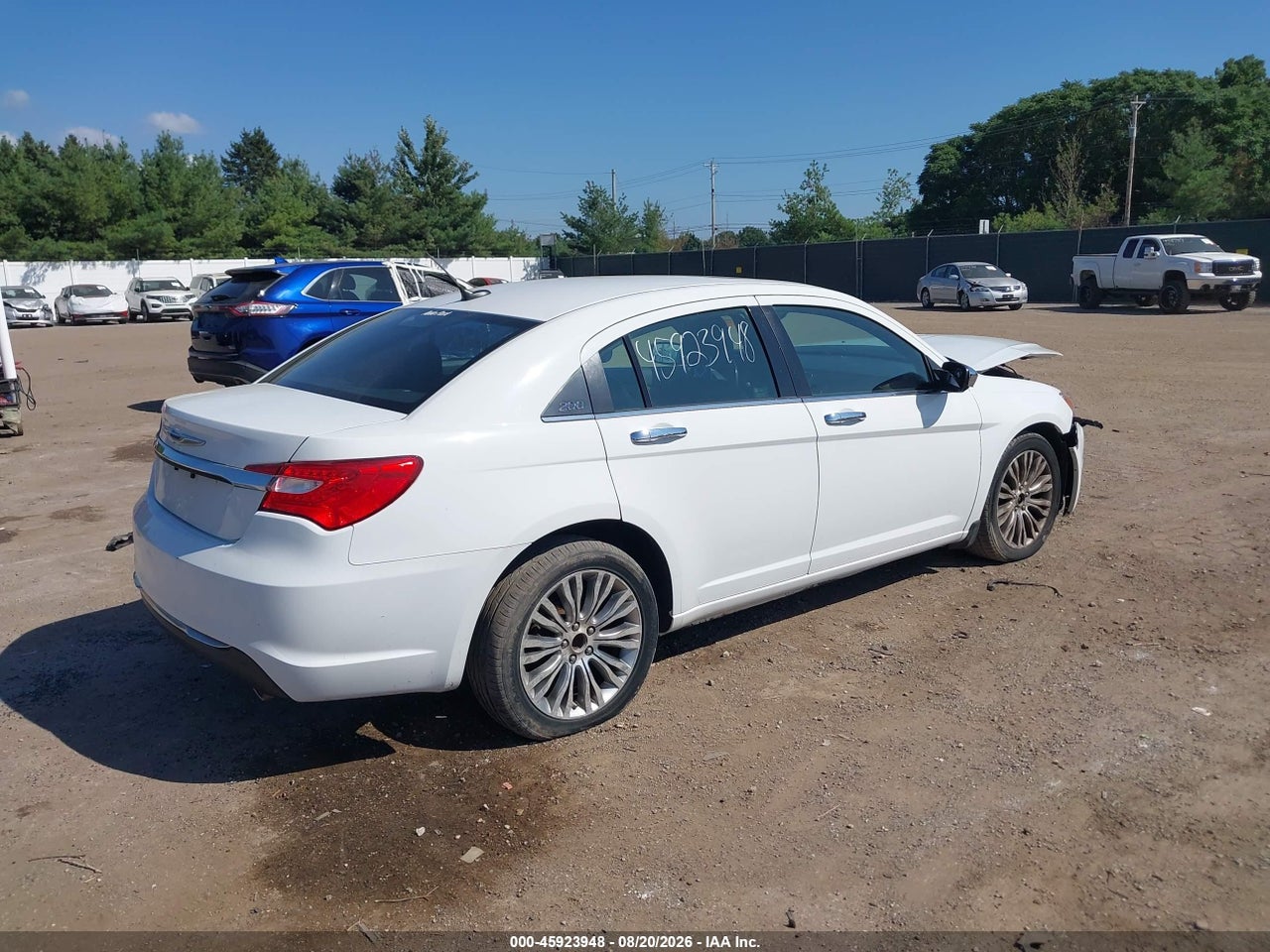 2013 CHRYSLER 200 LIMITED · 4/11