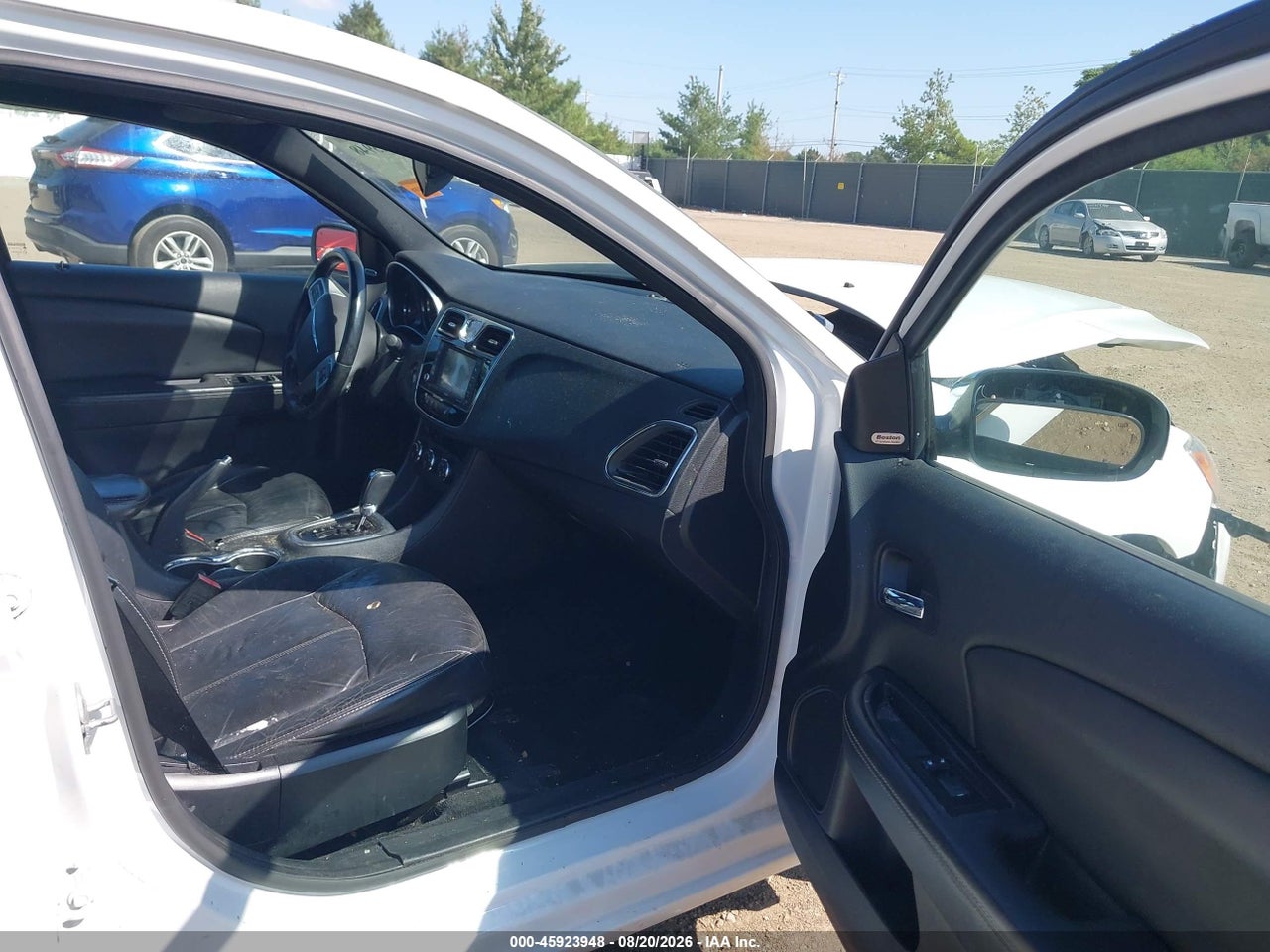 2013 CHRYSLER 200 LIMITED · 5/11