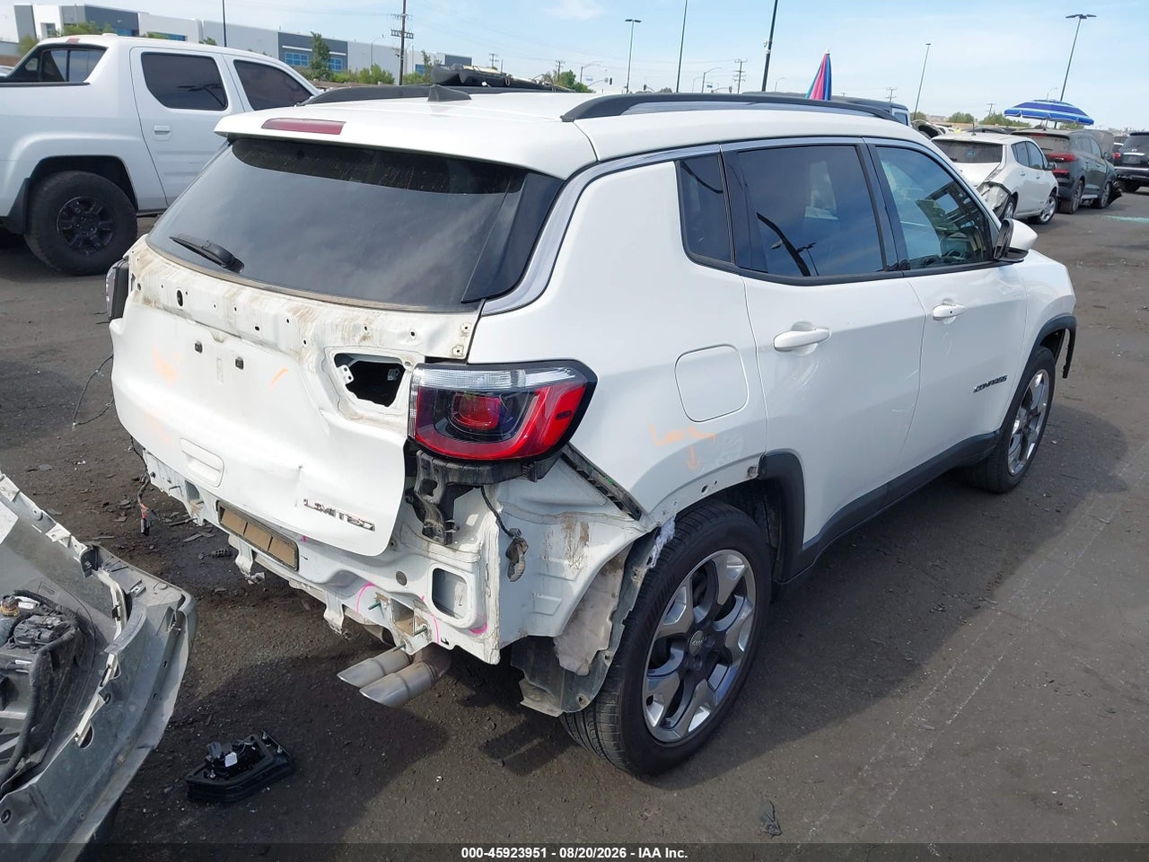 2021 JEEP COMPASS LIMITED FWD · 4/11