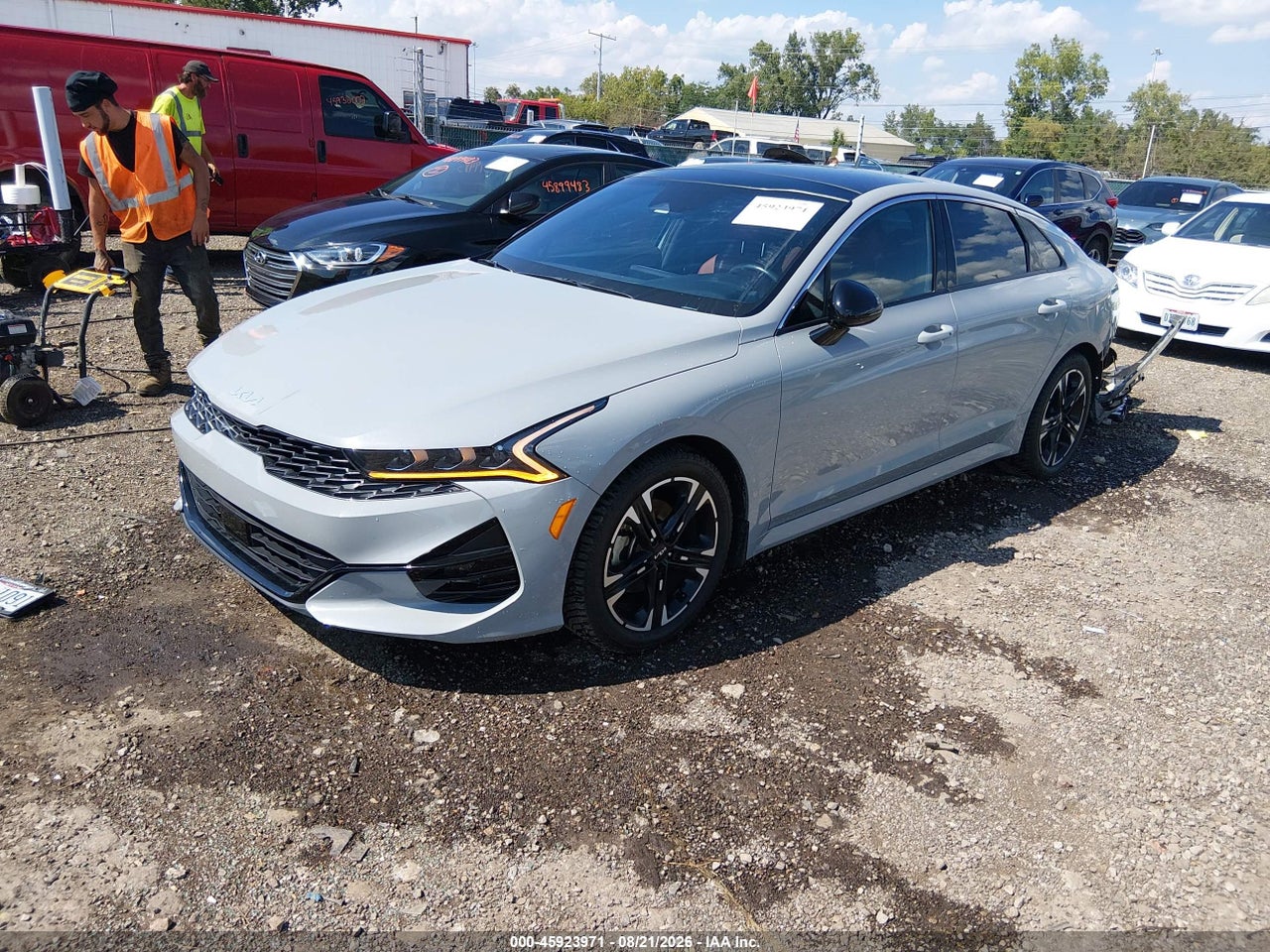 2023 KIA K5 GT-LINE · 2/11