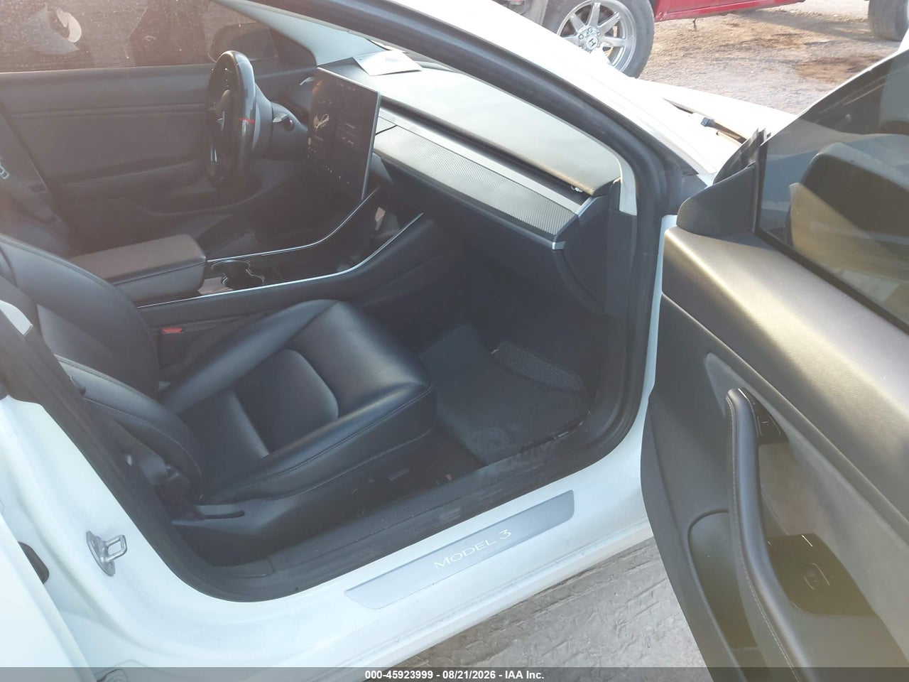 2018 TESLA MODEL 3 LONG RANGE/MID RANGE · 5/11