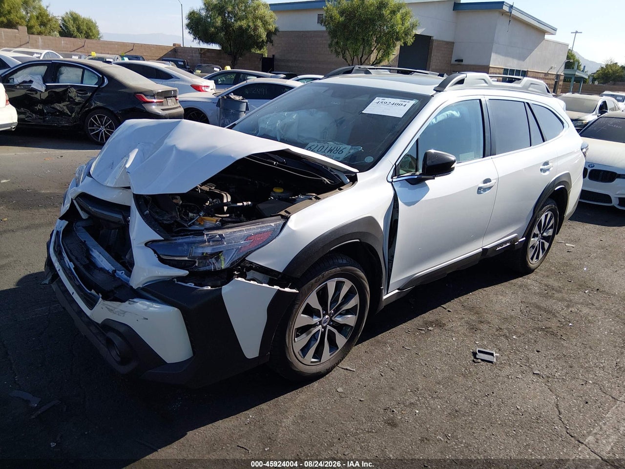 2025 SUBARU OUTBACK LIMITED · 2/10