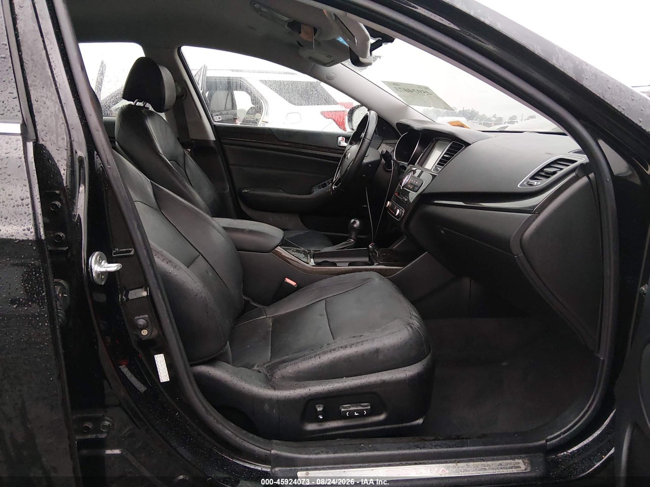 2016 KIA CADENZA · 5/11