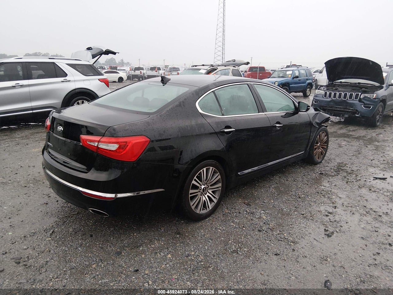 2016 KIA CADENZA · 4/11