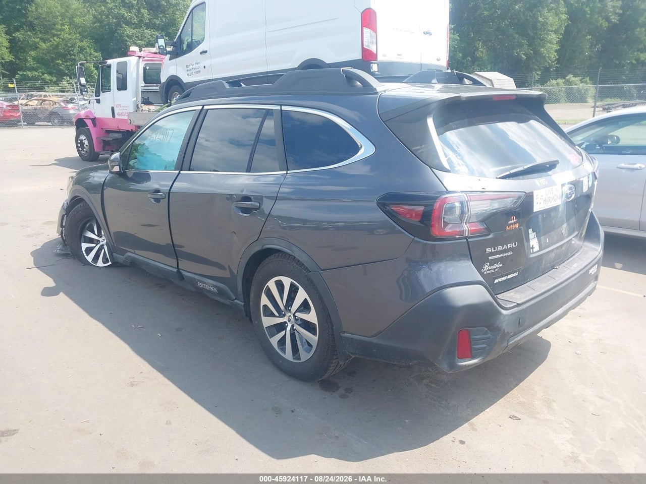 2020 SUBARU OUTBACK PREMIUM · 3/11