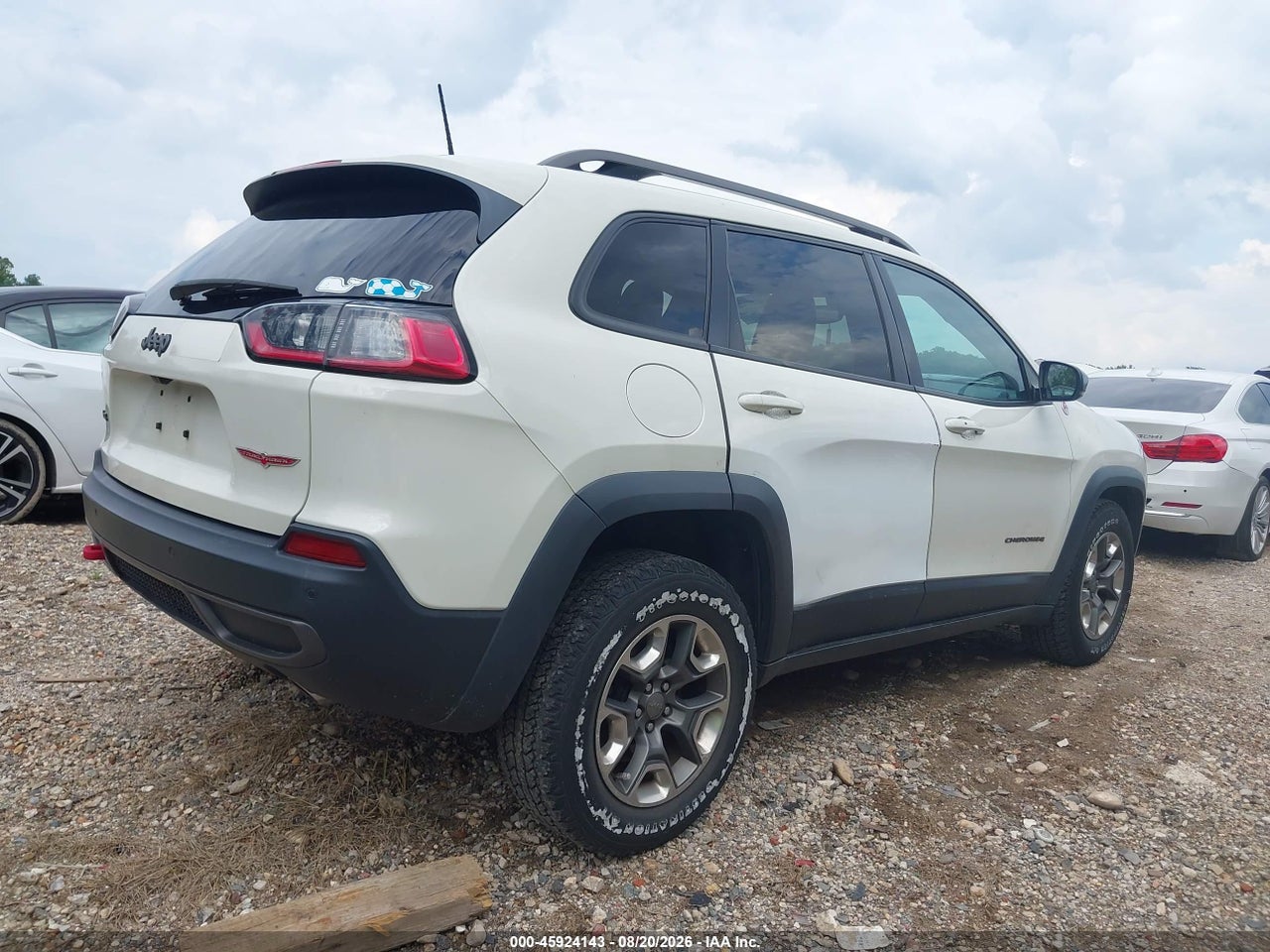 2019 JEEP CHEROKEE TRAILHAWK 4X4 · 4/11