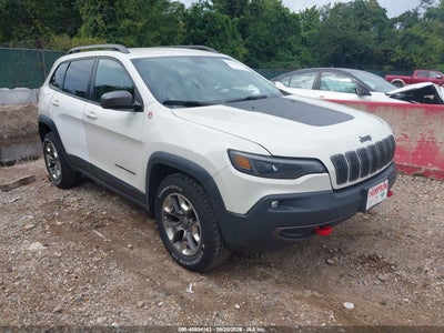 1C4PJMBX2KD****** · 2019 JEEP CHEROKEE TRAILHAWK 4X4