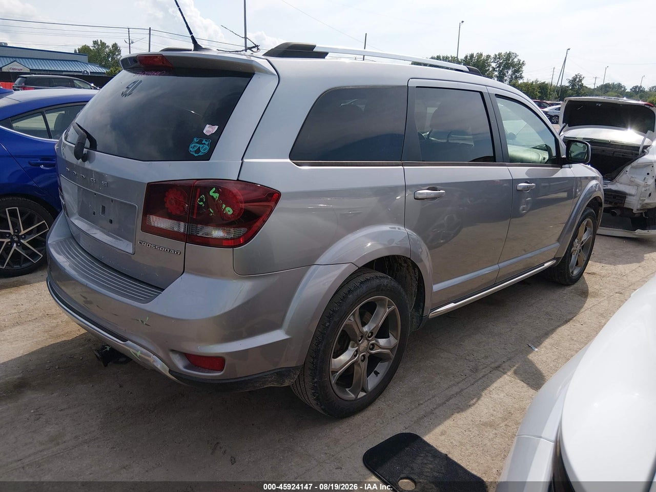 2016 DODGE JOURNEY CROSSROAD PLUS · 4/11