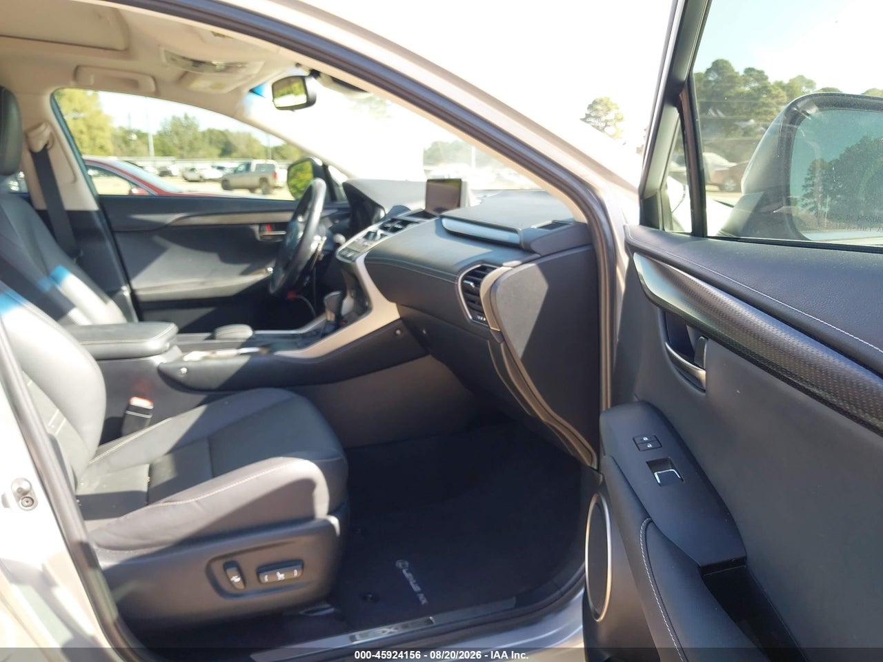 2019 LEXUS NX 300 · 5/11