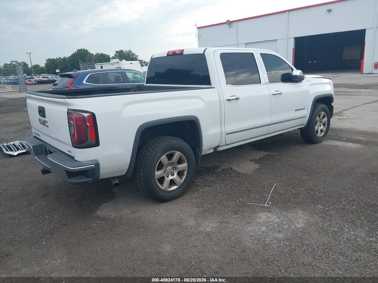 3GTU2NEC1GG****** · 2016 GMC SIERRA 1500 SLT · 4/10