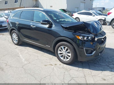 5XYPGDA50JG****** · 2018 KIA SORENTO 3.3L LX