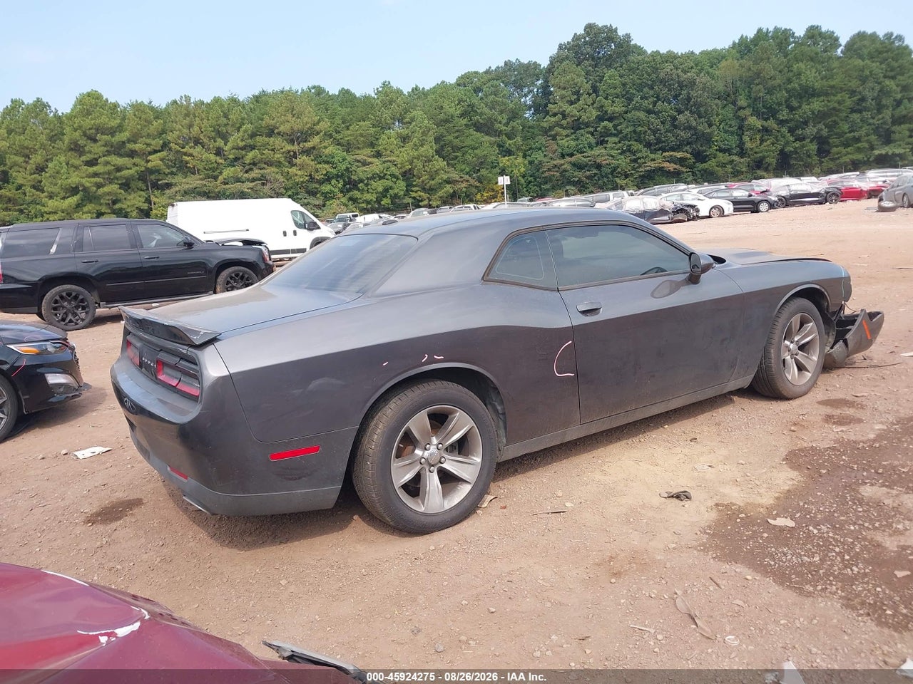 2016 DODGE CHALLENGER SXT · 4/11