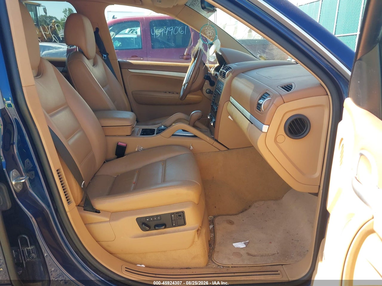 2010 PORSCHE CAYENNE · 5/11