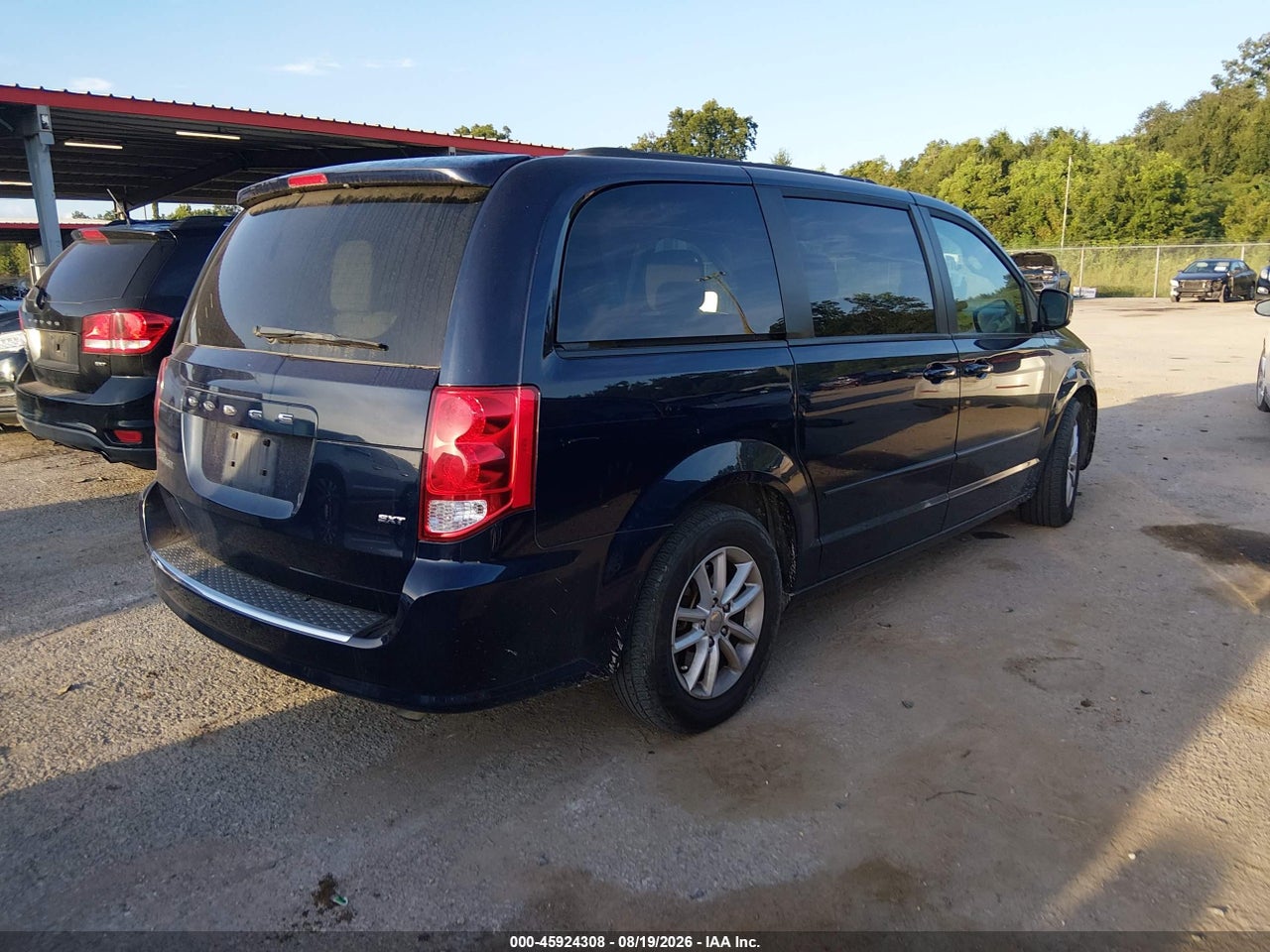 2016 DODGE GRAND CARAVAN SXT · 4/11