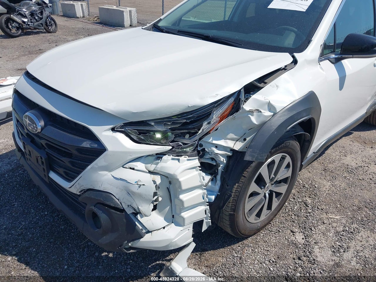 2023 SUBARU OUTBACK PREMIUM · 6/11