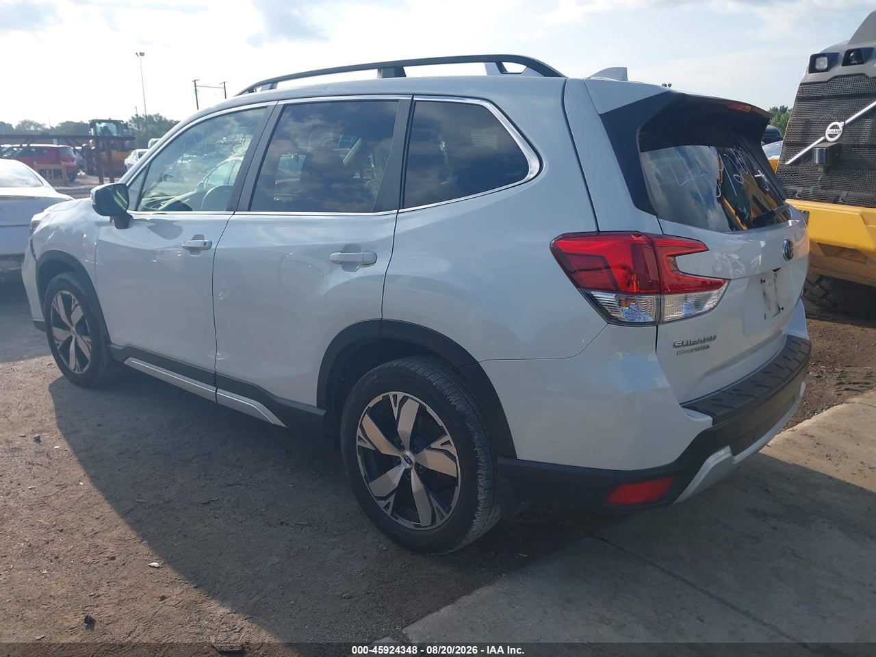 2020 SUBARU FORESTER TOURING · 3/11