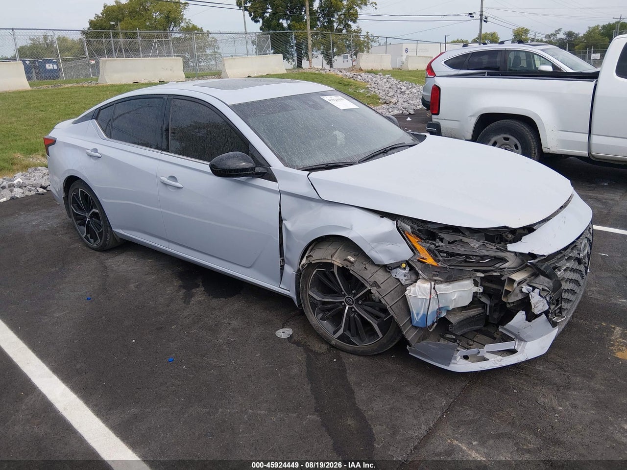 1N4BL4CV8PN****** · 2023 NISSAN ALTIMA SR FWD