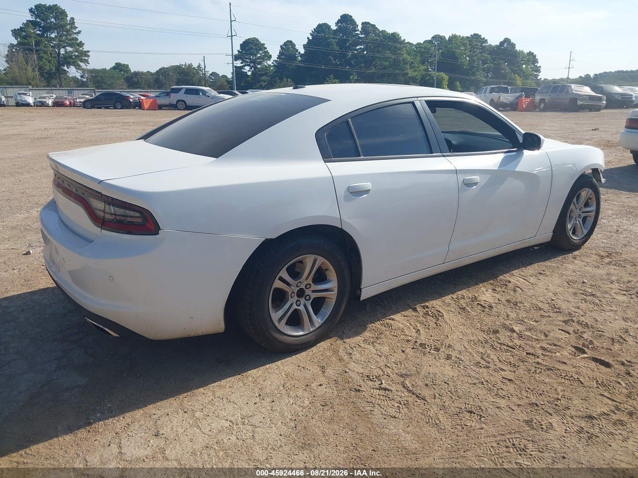 2020 DODGE CHARGER SXT RWD · 4/11