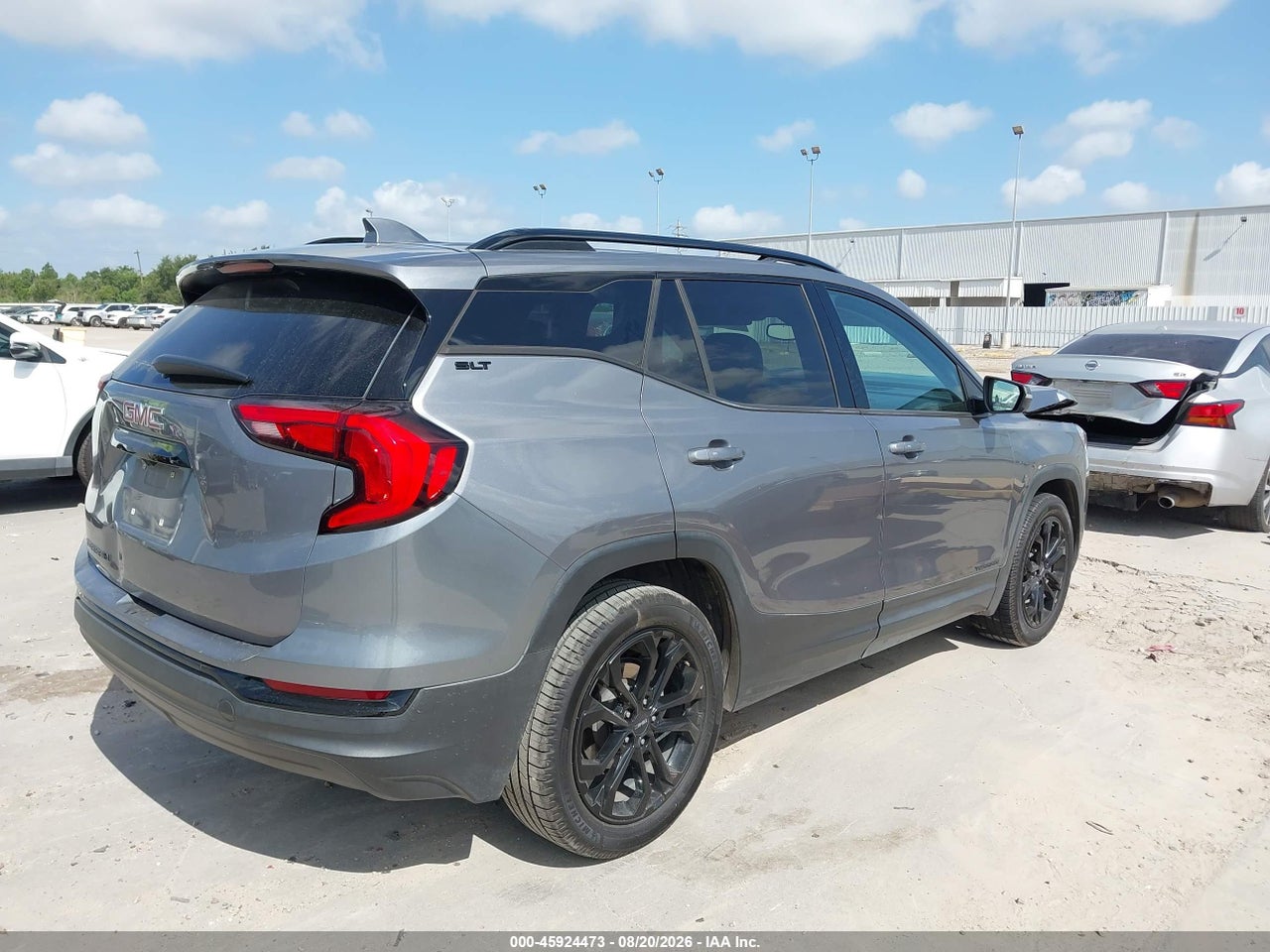 2020 GMC TERRAIN FWD SLT · 4/11
