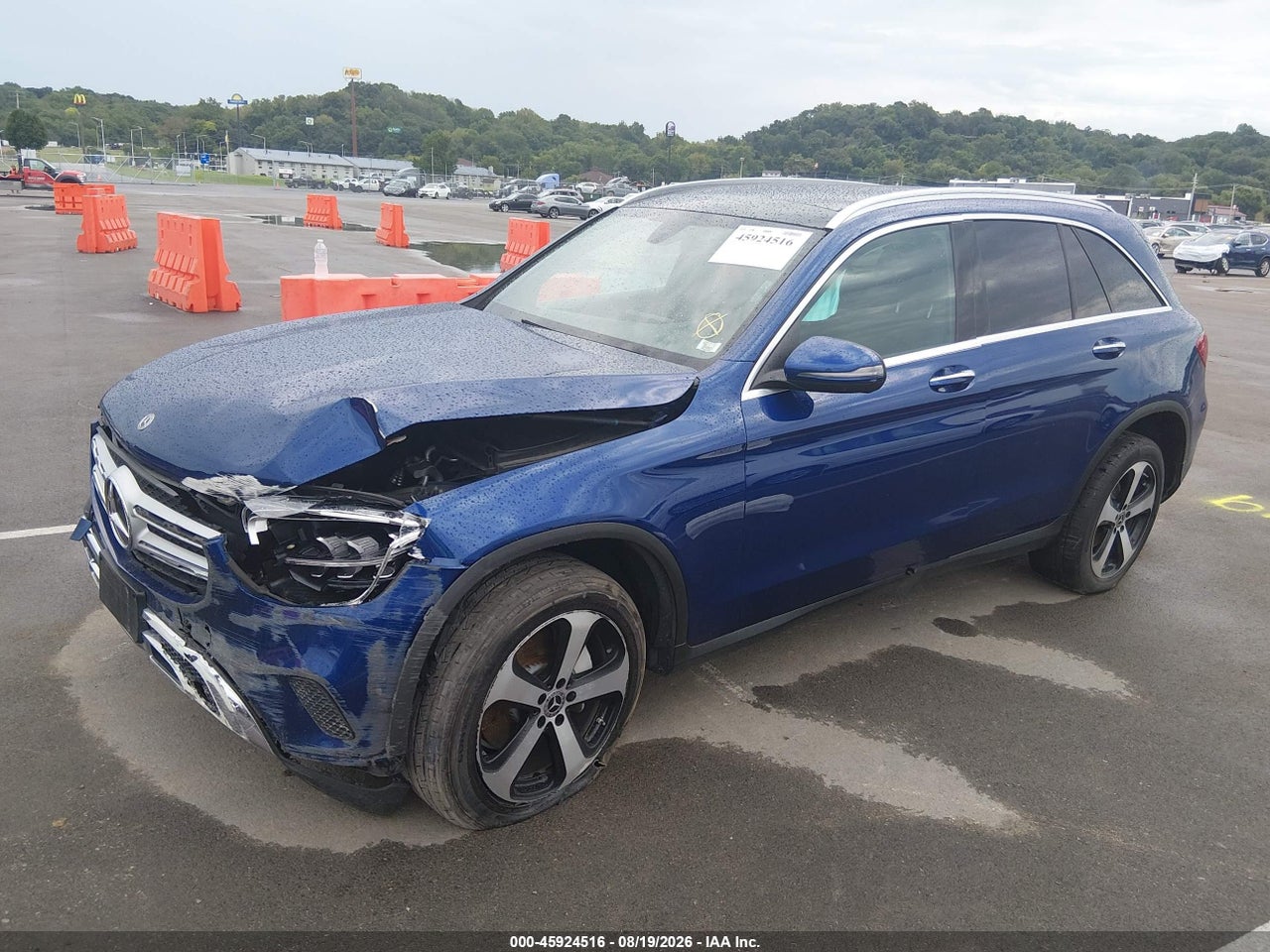 2020 MERCEDES-BENZ GLC 300 4MATIC · 2/11