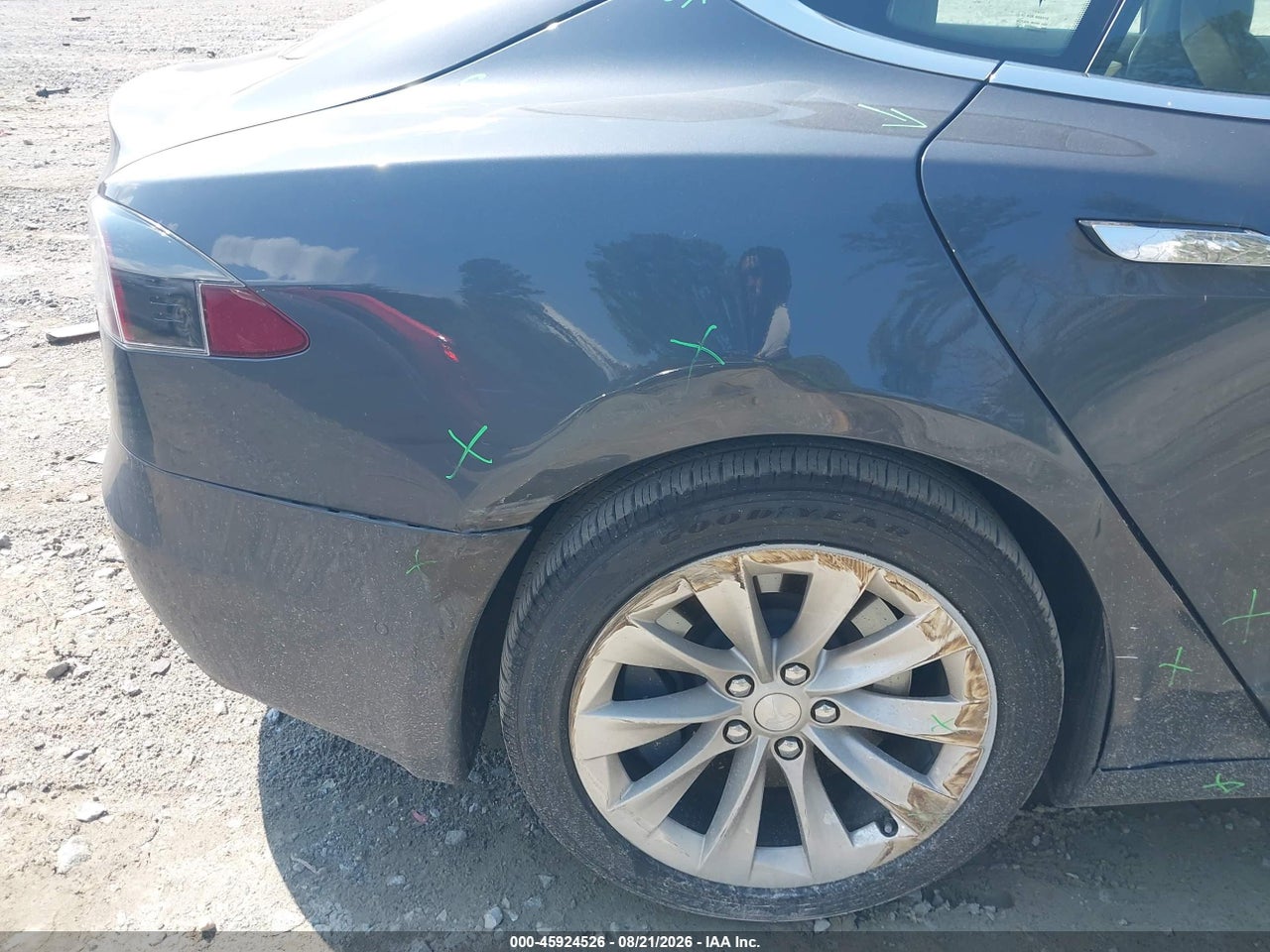 2017 TESLA MODEL S 100D/60D/75D/90D/P100D · 6/11