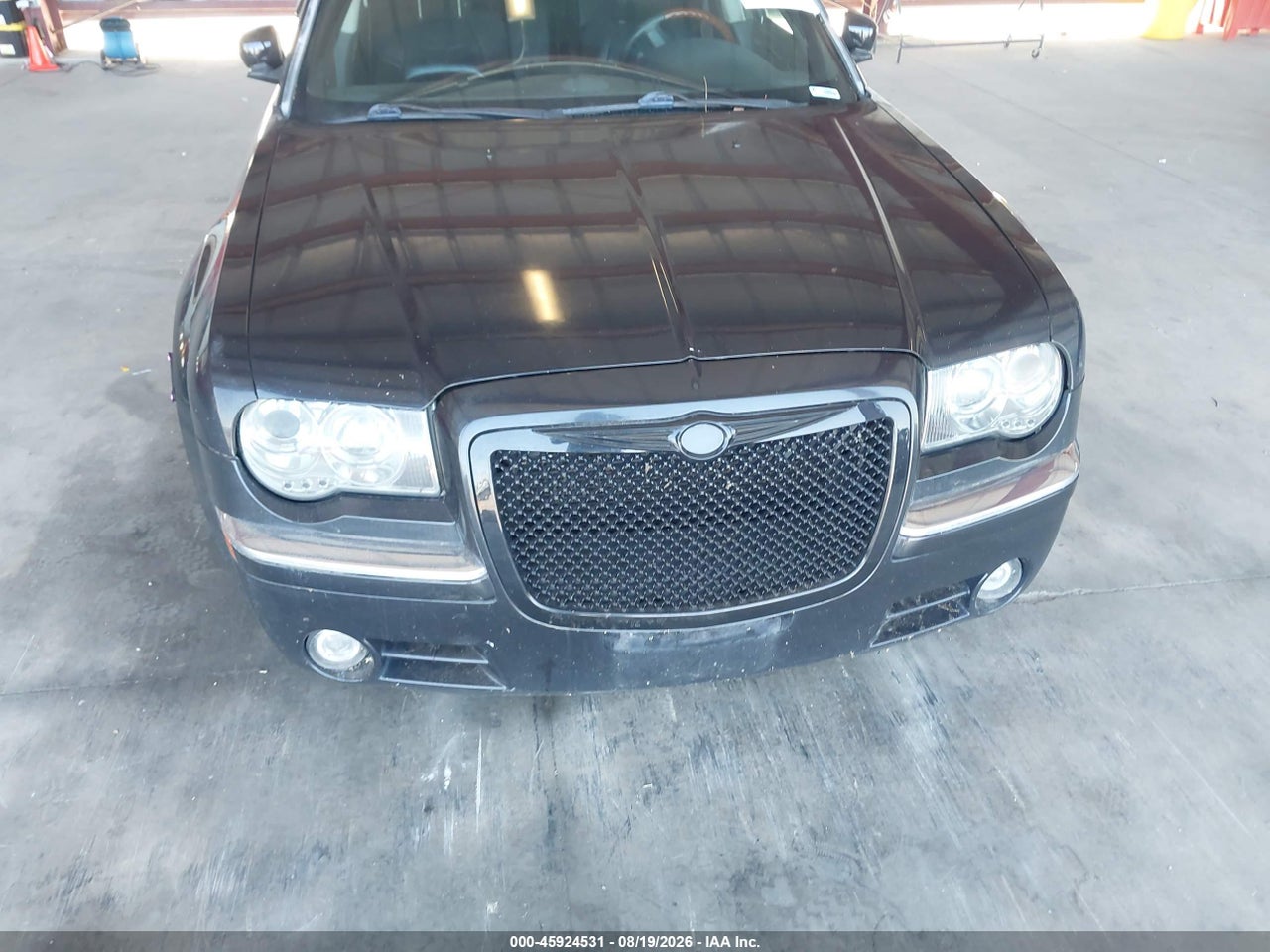 2010 CHRYSLER 300C HEMI · 6/11