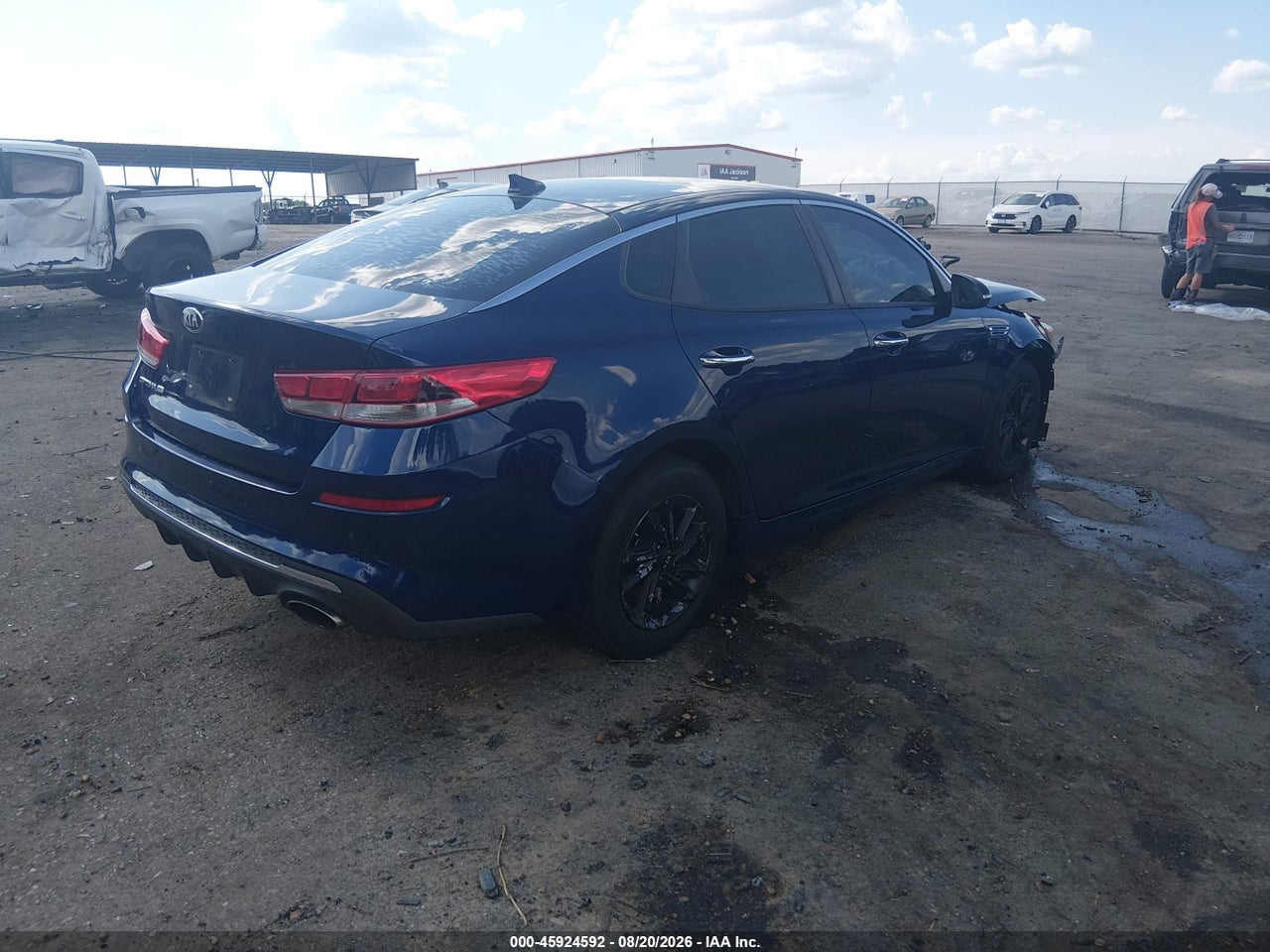 2020 KIA OPTIMA LX · 4/11