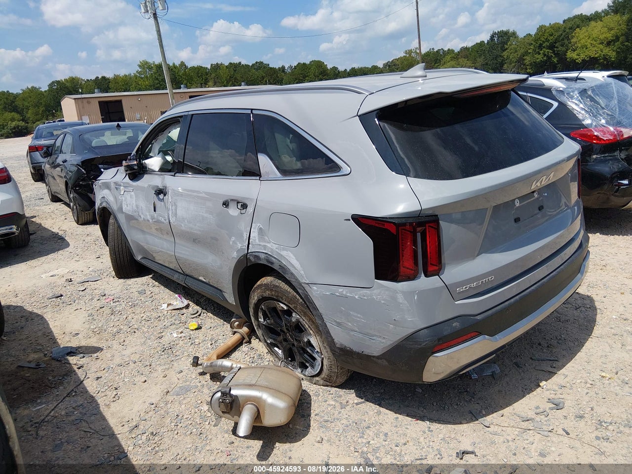 2026 KIA SORENTO S · 3/11